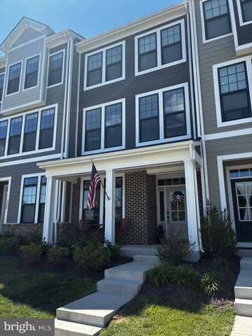 3582 STEPHENSONS HILL LN, Marshall, VA 20115