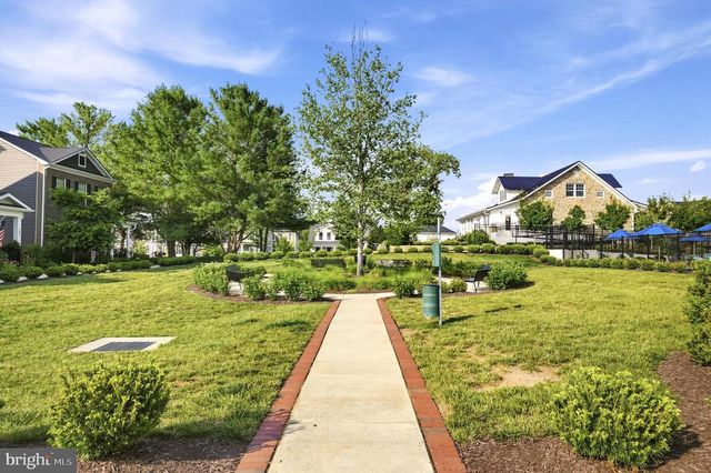 3582 STEPHENSONS HILL LN, Marshall, VA 20115