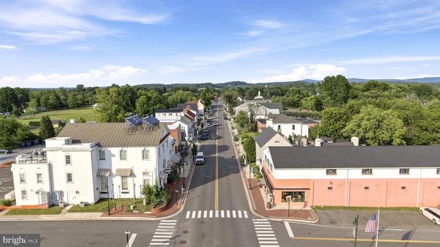 3582 STEPHENSONS HILL LN, Marshall, VA 20115