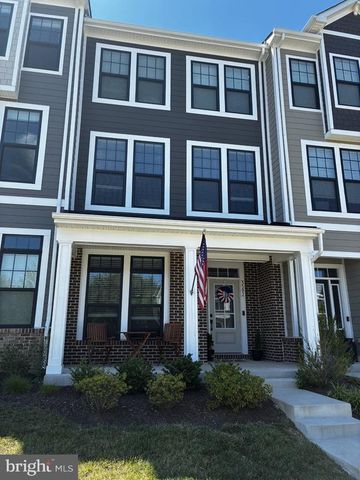 3582 STEPHENSONS HILL LN, Marshall, VA 20115