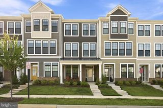 3582 STEPHENSONS HILL LN, Marshall, VA 20115