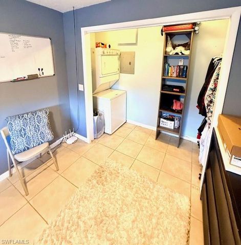 640 27th ST SW, Naples, FL 34117