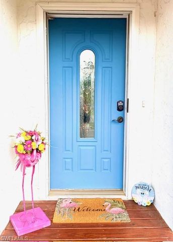 640 27th ST SW, Naples, FL 34117