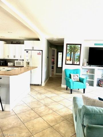 640 27th ST SW, Naples, FL 34117