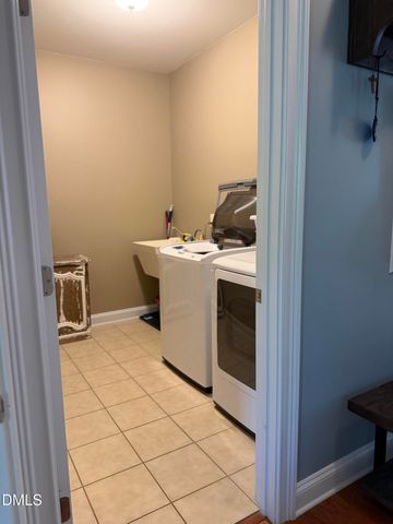 12913 Saxon Way, Raleigh, NC 27613