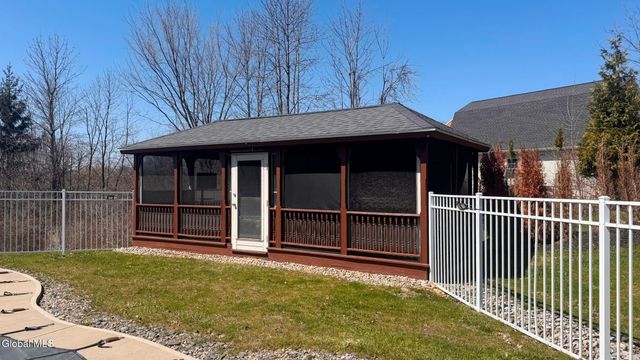 61 Indian Pipe Drive, North Greenbush, NY 12198