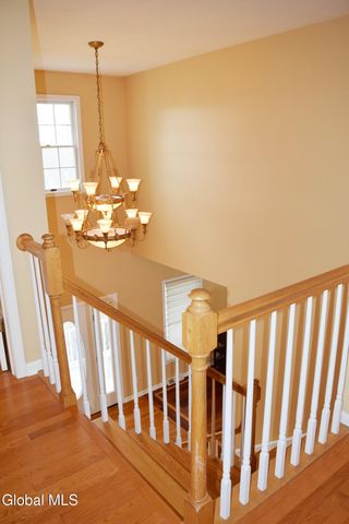 61 Indian Pipe Drive, North Greenbush, NY 12198