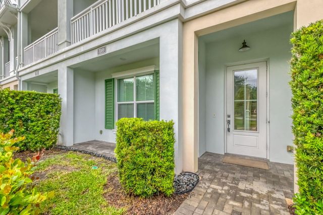 7089 Edison Place, Palm Beach Gardens, FL 33418