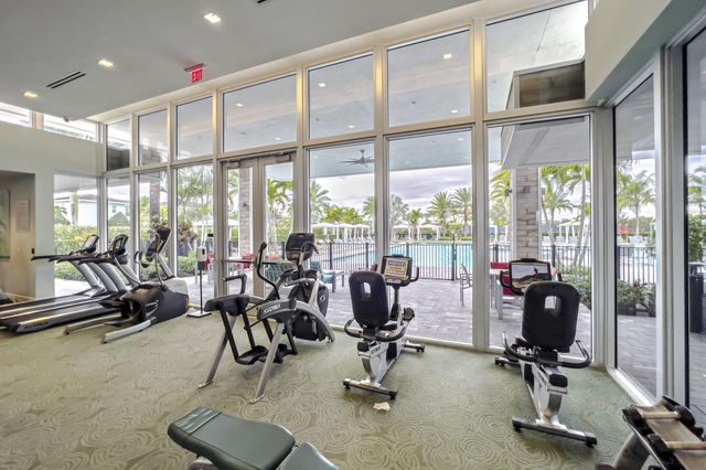 7089 Edison Place, Palm Beach Gardens, FL 33418