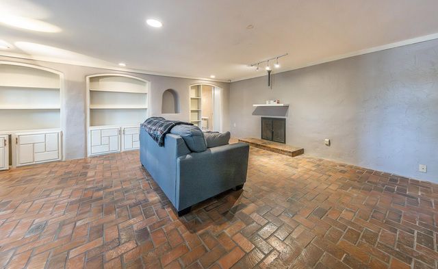 5104 19th Street, Lubbock, TX 79407