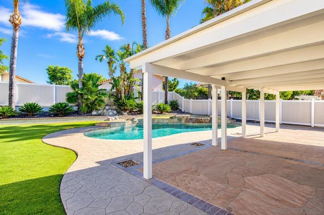 29600 Nightcrest Cir, Temecula, CA 92591
