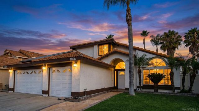 29600 Nightcrest Cir, Temecula, CA 92591