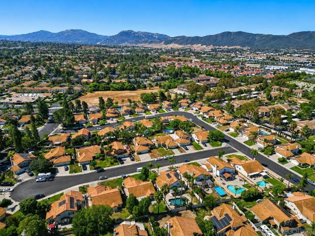 29600 Nightcrest Cir, Temecula, CA 92591