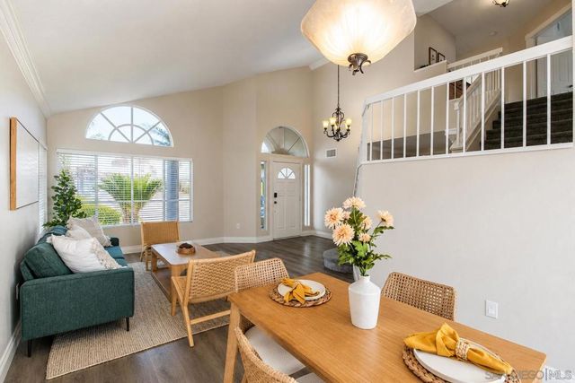 29600 Nightcrest Cir, Temecula, CA 92591