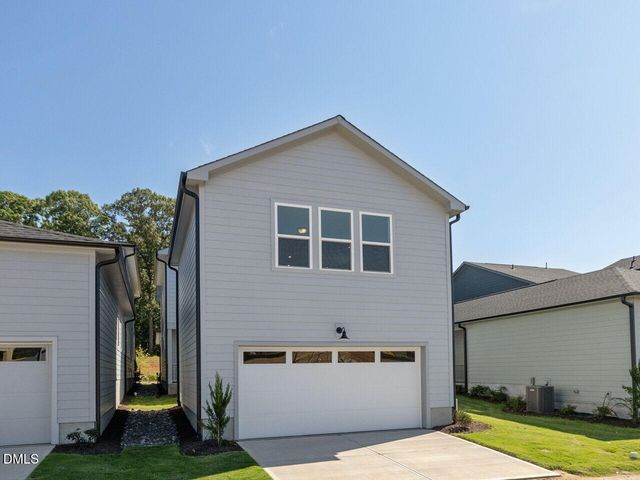 416 North Village Parkway, Pittsboro, NC 27312