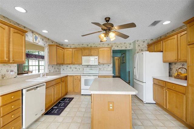 8305 SE 168TH MARDELL LANE, The Villages, FL 32162