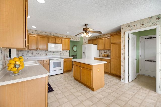 8305 SE 168TH MARDELL LANE, The Villages, FL 32162