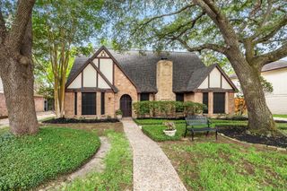 15619 Ripplewind Lane, Houston, TX 77068