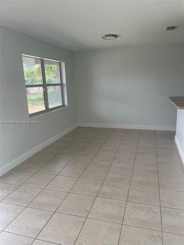 757 NW 95th Terrace 757, Miami, FL 33150