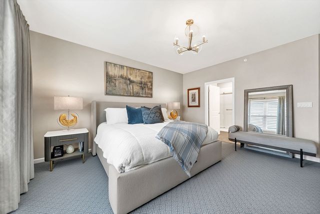 130 University Ave 1412, Westwood, MA 02090