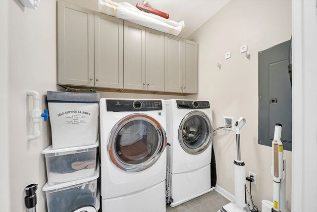 130 University Ave 1412, Westwood, MA 02090