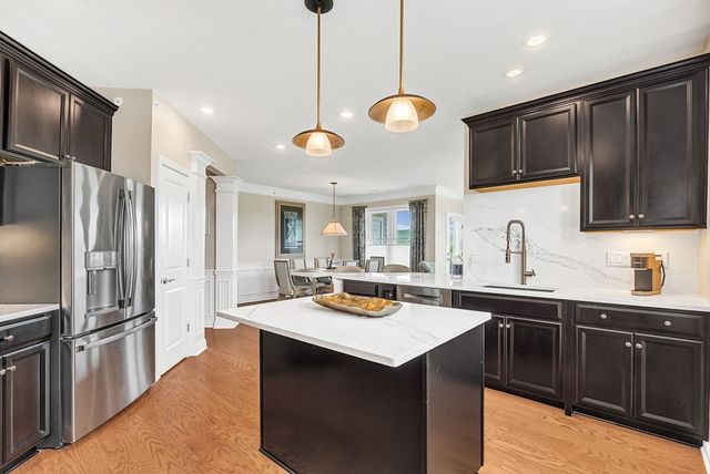 130 University Ave 1412, Westwood, MA 02090