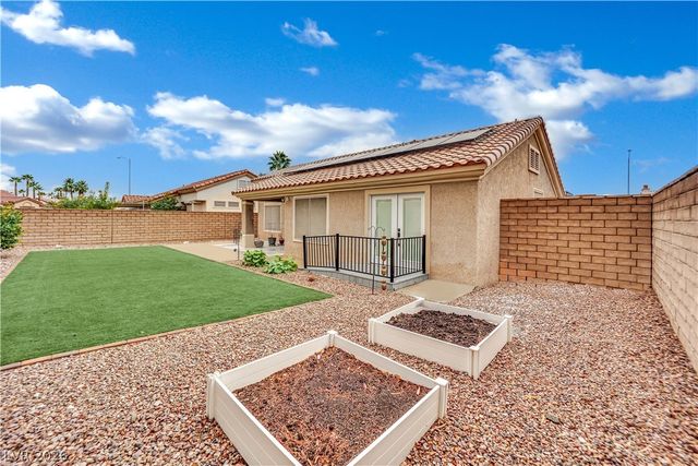 2409 Indigo Valley Street, Las Vegas, NV 89134