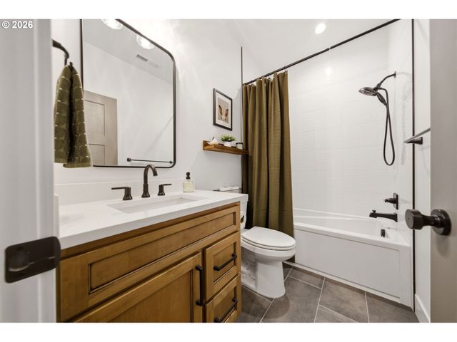 1320 S 44TH Ave, Ridgefield, WA 98642