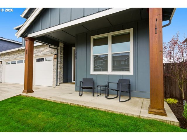 1320 S 44TH Ave, Ridgefield, WA 98642