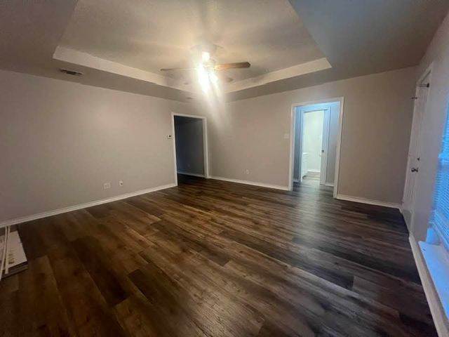 306 Mill Street, Lone Oak, TX 75453