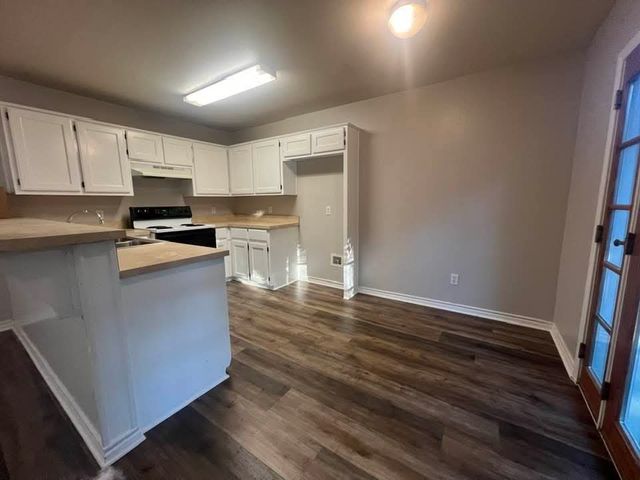 306 Mill Street, Lone Oak, TX 75453