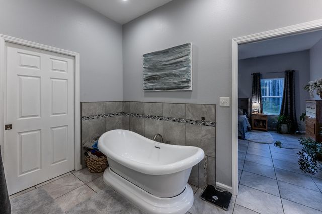 1515A Fm 247, Huntsville, TX 77320