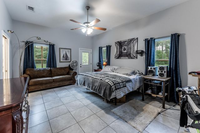 1515A Fm 247, Huntsville, TX 77320