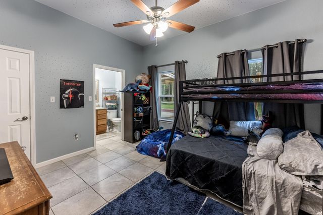 1515A Fm 247, Huntsville, TX 77320