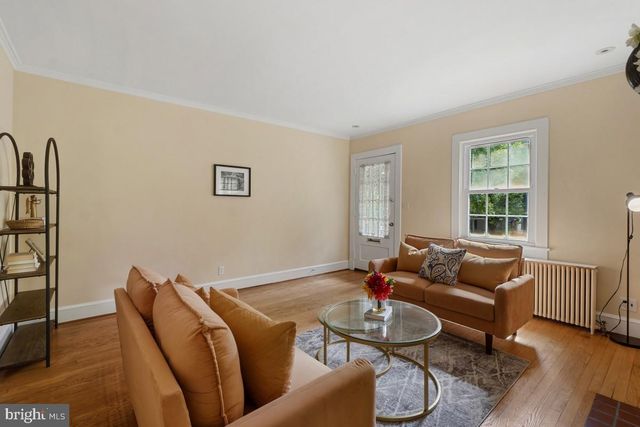 820 DAVIS AVE, Takoma Park, MD 20912