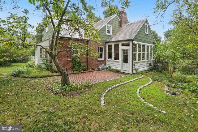 820 DAVIS AVE, Takoma Park, MD 20912