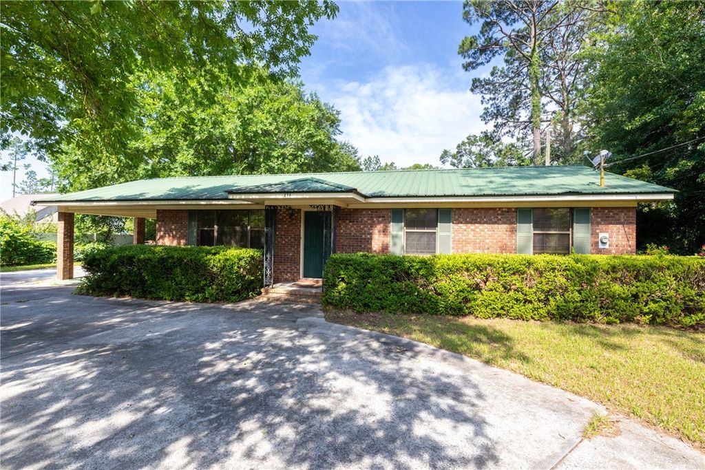 274 S Anita Street, Waycross, GA 31503
