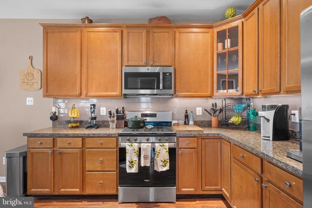 116 OAKRIDGE DR, Mount Royal, NJ 08061