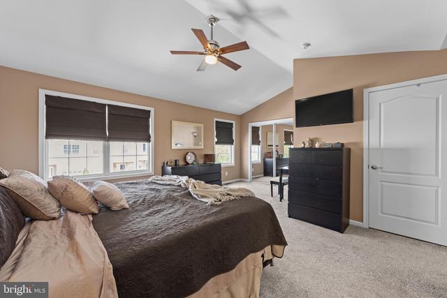 116 OAKRIDGE DR, Mount Royal, NJ 08061