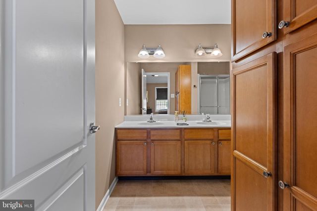 116 OAKRIDGE DR, Mount Royal, NJ 08061