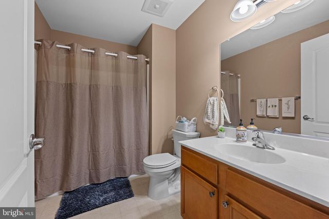 116 OAKRIDGE DR, Mount Royal, NJ 08061