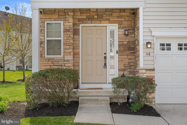 116 OAKRIDGE DR, Mount Royal, NJ 08061