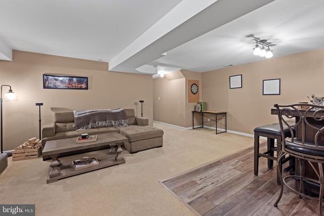 116 OAKRIDGE DR, Mount Royal, NJ 08061