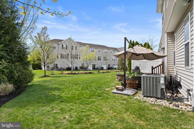 116 OAKRIDGE DR, Mount Royal, NJ 08061