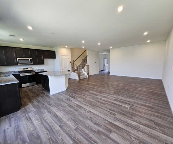 12802 S NICHOLAS Drive, Plainfield, IL 60585