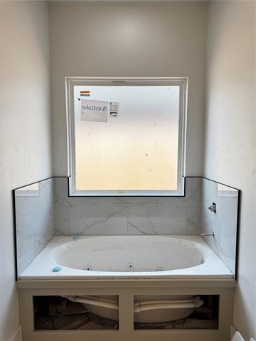 10401 SW 50th Street, Mustang, OK 73064