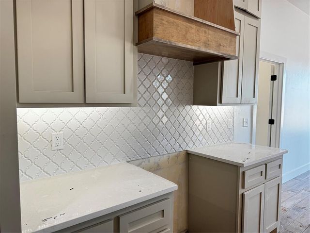 10401 SW 50th Street, Mustang, OK 73064