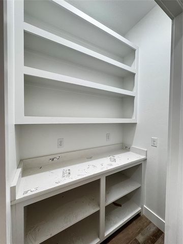 10401 SW 50th Street, Mustang, OK 73064