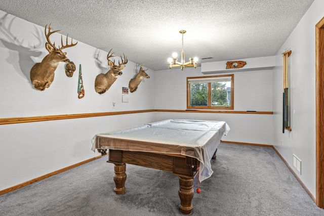 6672 Dawn Way, Inver Grove Heights, MN 55076