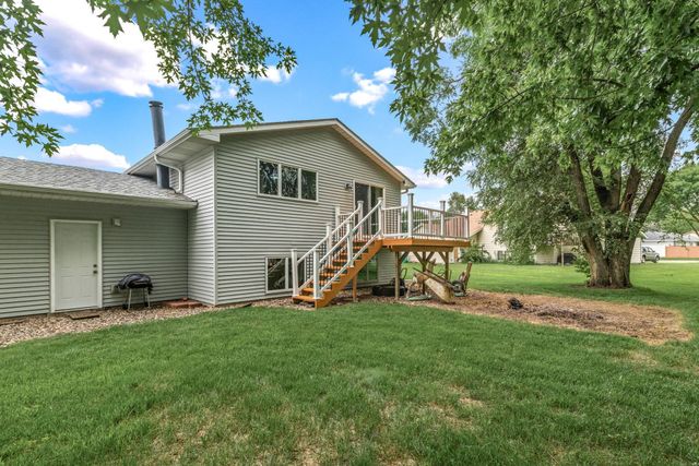 6672 Dawn Way, Inver Grove Heights, MN 55076